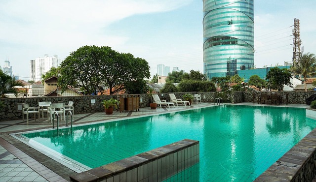 Luxury Studio At Semanggi Apartment