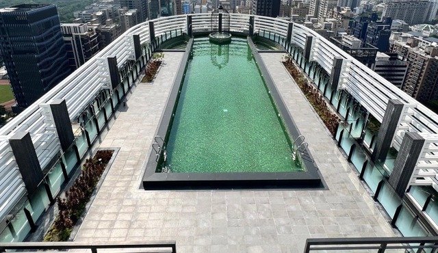 Luxury Studio in the vibrant Kaohsiung Arena Area
