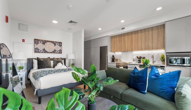 Luxury Studio Next to Broadway rm2a