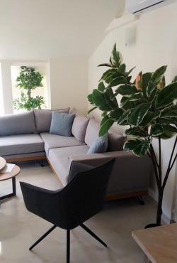 Luxury suite with Olympus and sea view