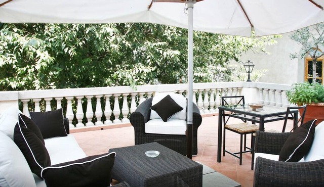 Luxury Suite with Private Terrace in Historical Medici Palazzo