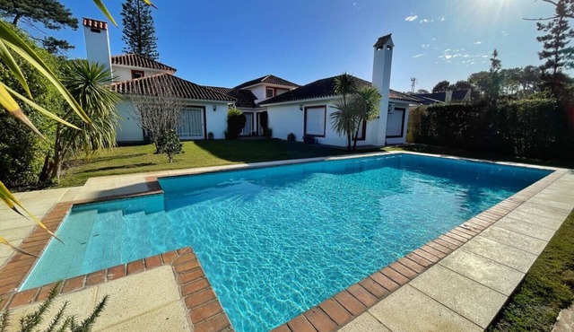 Luxury Vacation Rental/Luxury Properties for Temporary Rentals
