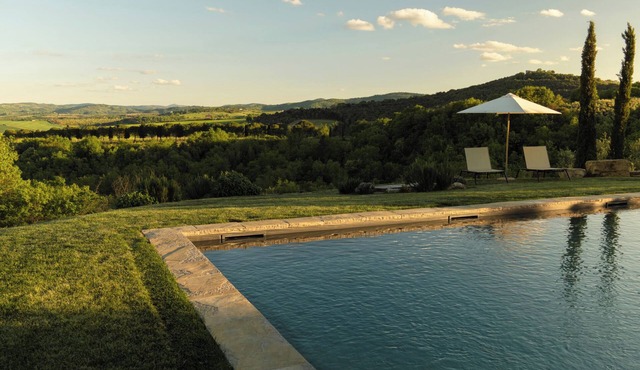 Luxury Villa, Breathtaking Views in the Heart of Italy