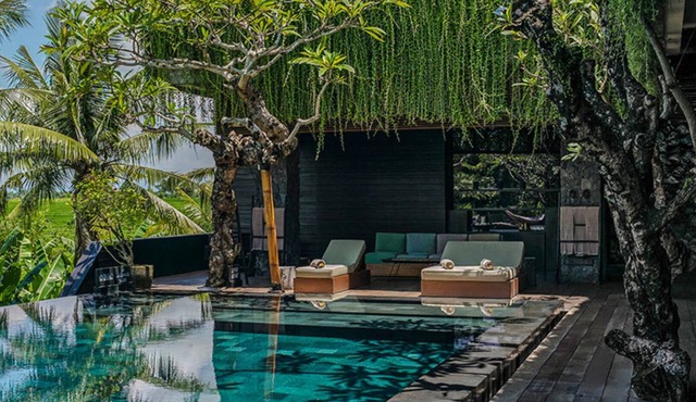 Luxury Villa Escape with Exceptional Staff – 1028