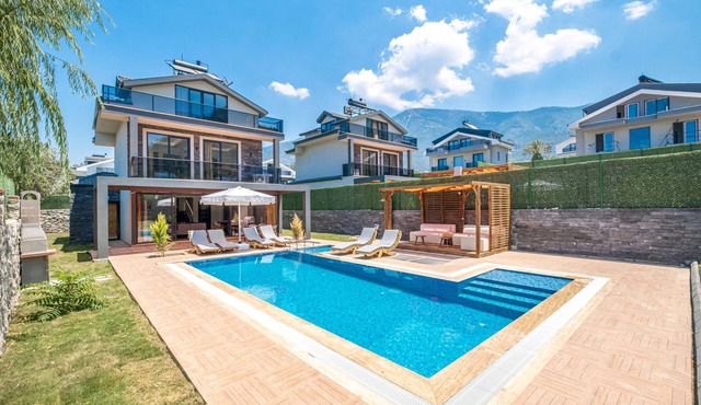 Luxury villa in Fethiye Region, 5 minutes away from Ölüdeniz