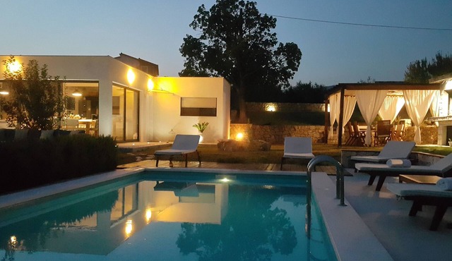 Luxury Villa In Split, Few Minutes To Center, Beaches, Shopping, Sport Courts
