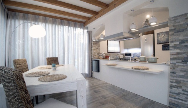 Luxury villa located in a quiet street and close to the sea (1 km.)