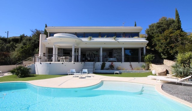Luxury villa - Panoramic view