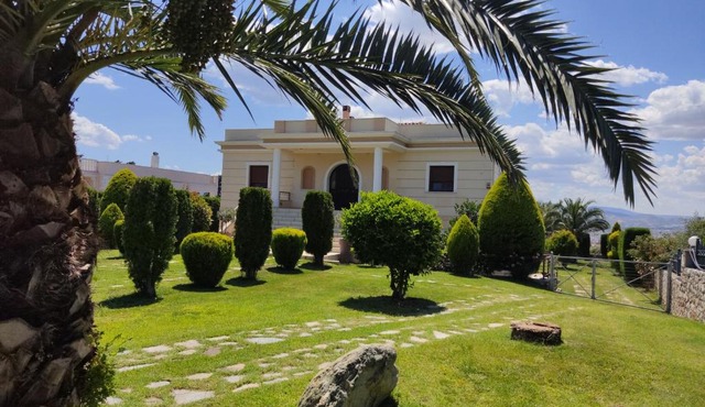 Luxury Villa Thea