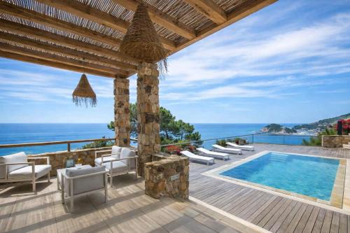 Luxury Villa Tossa de Mar – Frente al Mar