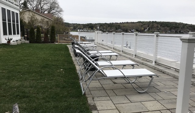 Luxury Villa- Waterfront on Lake Winnipesaukee w/Boat Dock- Meredith Bay