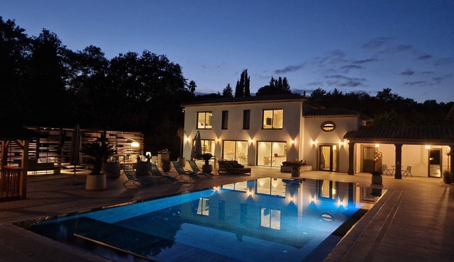 Luxuryzen