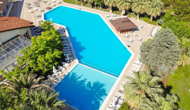 Lycus River Thermal Hotel