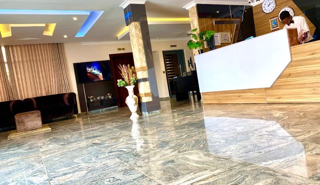 Lylius Hotel