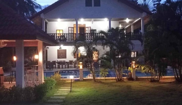 Lyndale Lodge