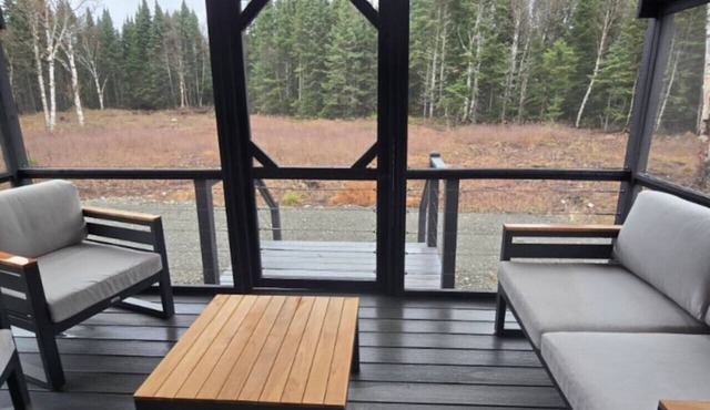 Lynx Cabin
