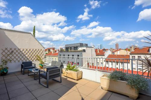 Lyon Premium - 7e Ciel Rooftop Panoramique