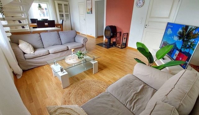Lyse Fjord 3br apartment