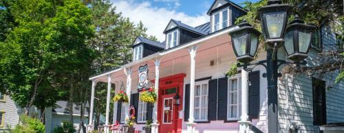 Maison familiale avec spa et accès au fleuve