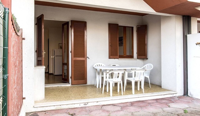 M120 - Marcelli, three-room apartment with garden 150m from the sea