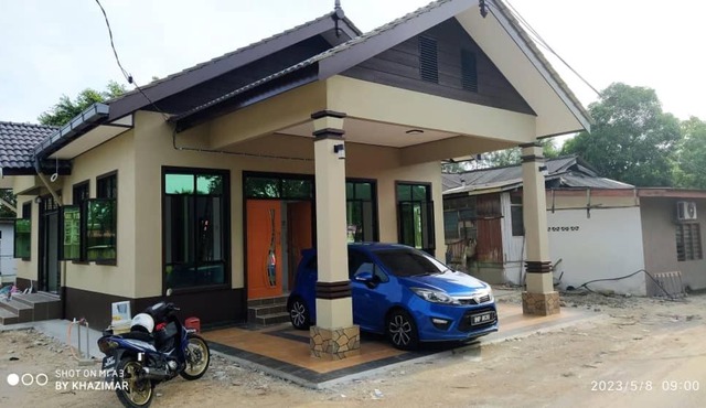 MAA HOMESTAY BATU BURUK