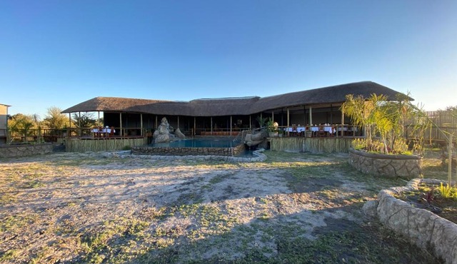 Mababe River Lodge