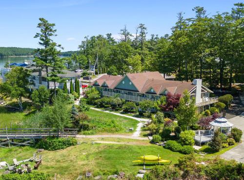 Mabel's Maine Studio on the River