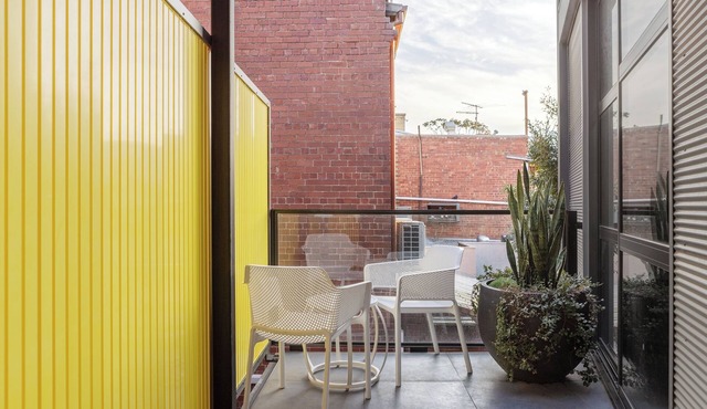 MAC Middle Park by Melbourne Apartment Collection