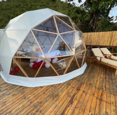MACA GLAMPING