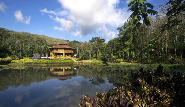 Macaw Lodge