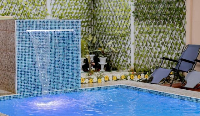 Macaws Villa