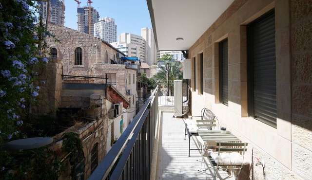 Machne Yehuda Vacation Apartment