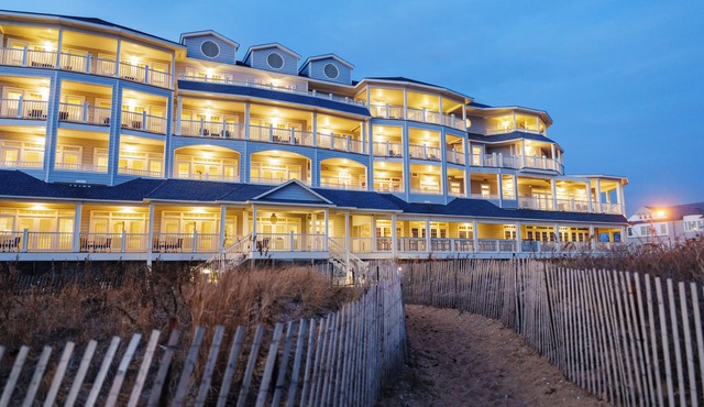 Madison Beach Hotel
