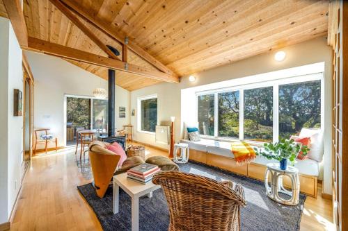 Madrone Cottage
