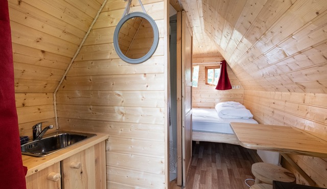 Magic cabin