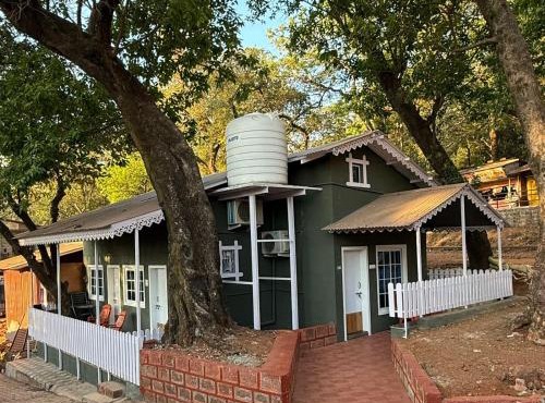 Magic holiday home