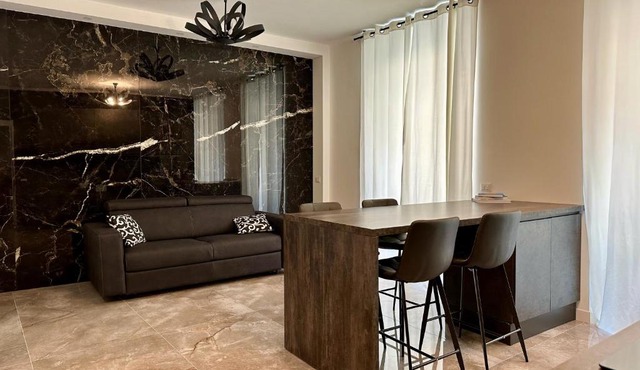 Magic Place Bergamo - Classy Apartment - City Center