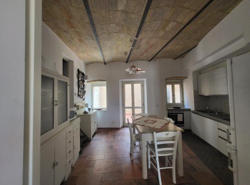 Magic Spell - 200 mq - zona centro - intera casa vacanze con ampi spazi relax, fino a 10 ospiti, - tassa soggiorno inclusa