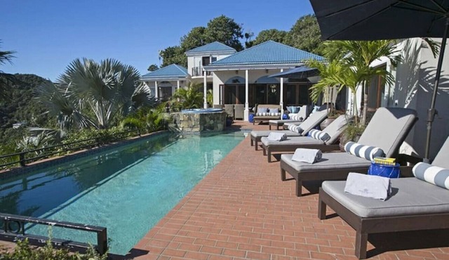 Magical Mystic Ridge, 10 min to North Shore Beachs