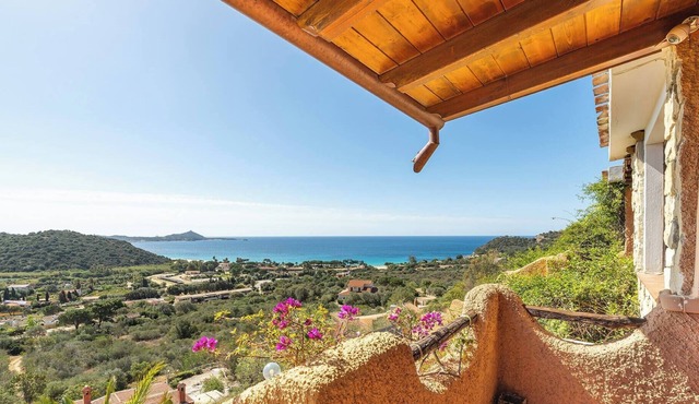 Magnifica Villa by Propertize - sea view