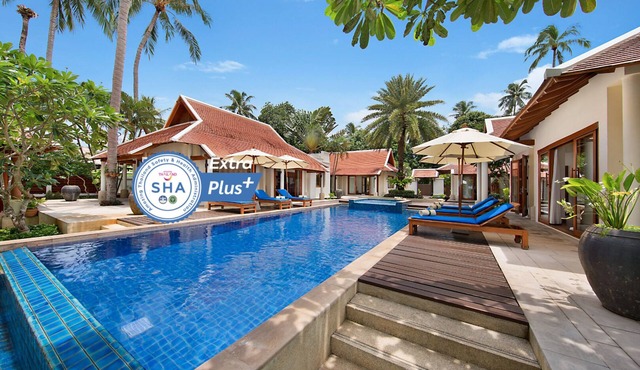 Magnificent 5BR Beachfront Villa | Lipa Noi