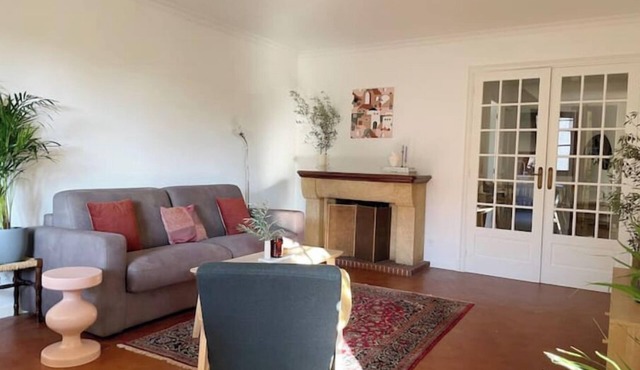 Magnificent 85m2 self-contained apartment