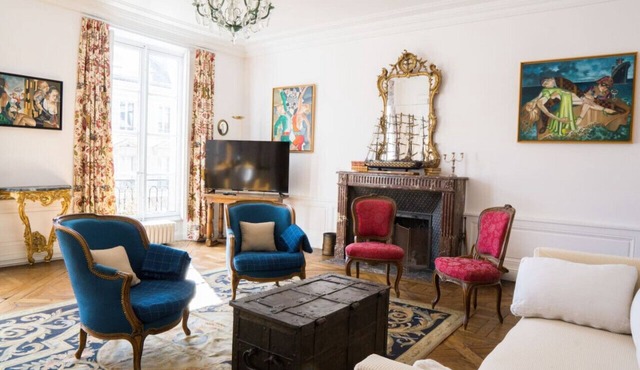 Magnificent apartment in the heart of Versailles