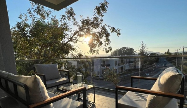 Magnificent Flat with Pool and Balcony