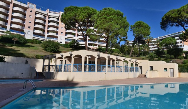 Magnificent renovated apartment in the heart of the Domaine des Palmiers