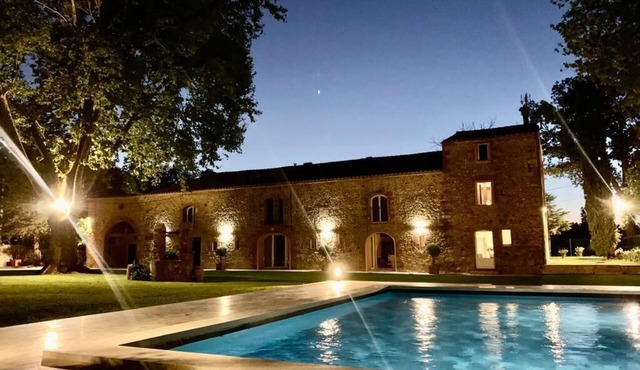 Magnificent renovated authentic Catalan farmhouse