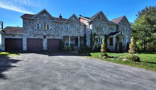 Magnificent villa with breathtaking views!