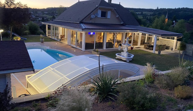 Magnificent villa with swimming pool in the heart of the Vosges