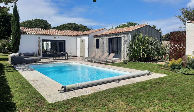 Magnificent villa with private pool - All services included - Quiet in Oléron