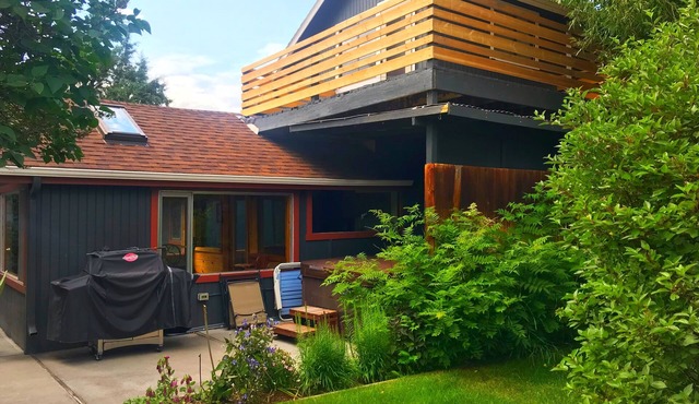 Magnificent willow shade trees, waterfall, and sleeping comfort. Book this Home!